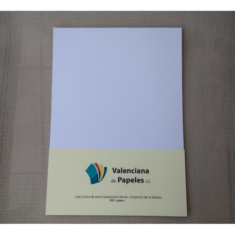 Paquete 20 hojas Cartulinas Din A-4 Blanco Diamante 200 grs.